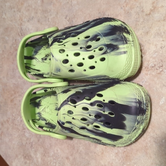 Toddler Boys Size 11 12 Slip On Camouflage Sandals - Picture 2 of 9